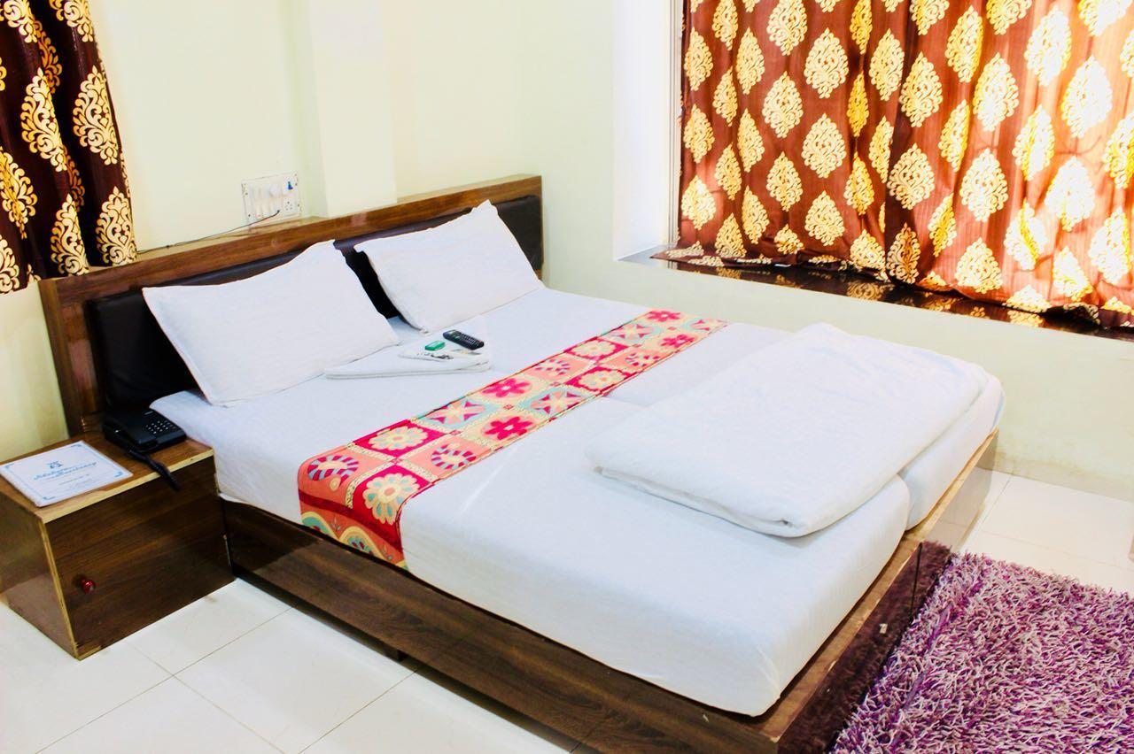 Отель Akshara Residency Мумбаи Экстерьер фото